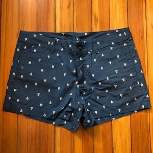 Uniqlo Sailboat Shorts NWOT - Women's 6